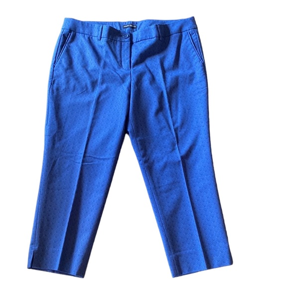 Hilary Radley Blue Cotton Capris Pants. Size 16. Excellent Condition. Like New! - Picture 2 of 5